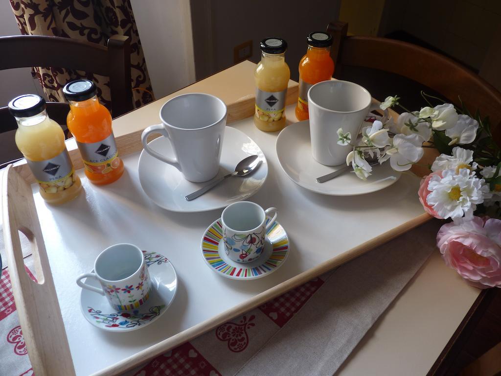 Bed and Breakfast Casa Di Erminia Neapol Zewnętrze zdjęcie