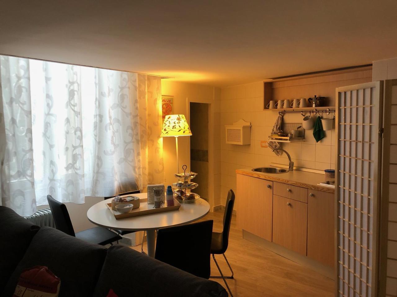Bed and Breakfast Casa Di Erminia Neapol Zewnętrze zdjęcie